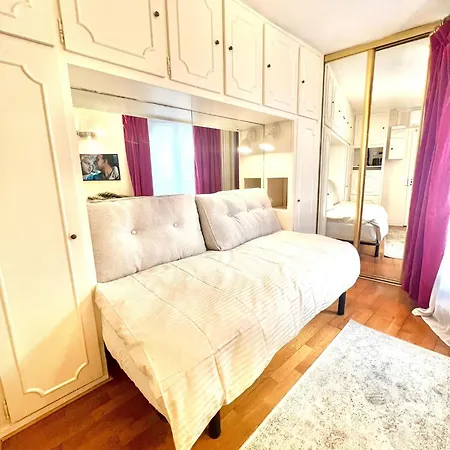 Apartment Premium Saint Germain Rue D Assas 6e